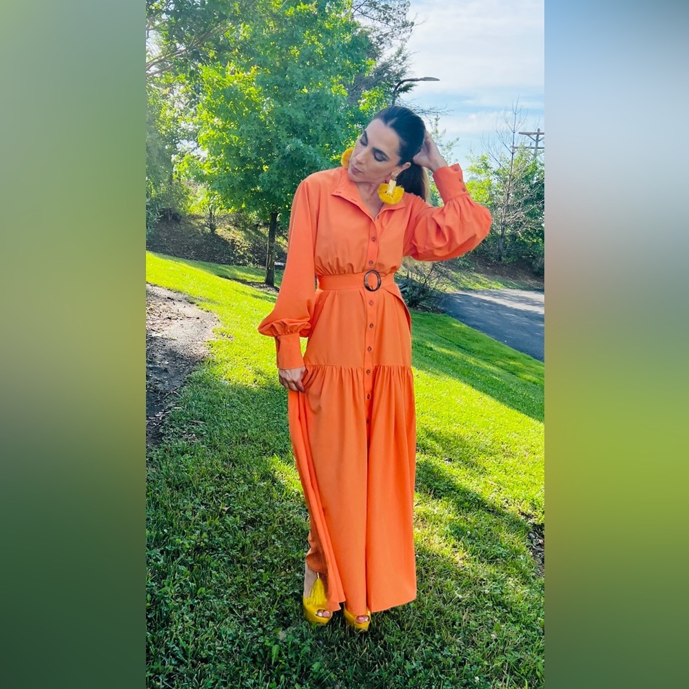 Fashion Designer - Picture 3 of 3
